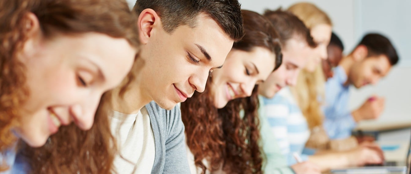 Tips de Alberto Lati para interesados en estudiar Comunicación